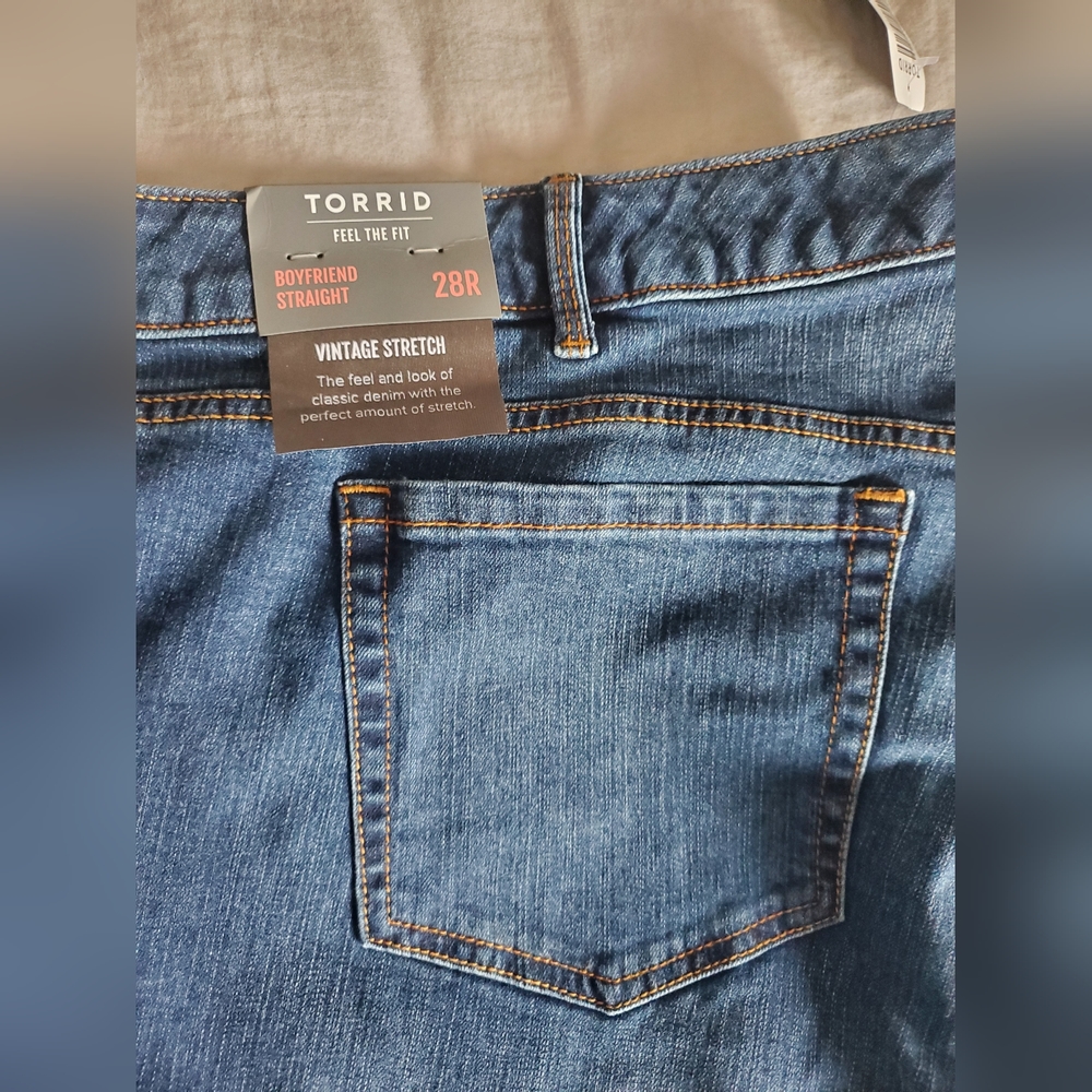 Torrid Boyfriend Straight MidRise Jeans - Picture 3 of 4